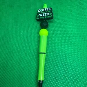 Green and Black Beaded Pen